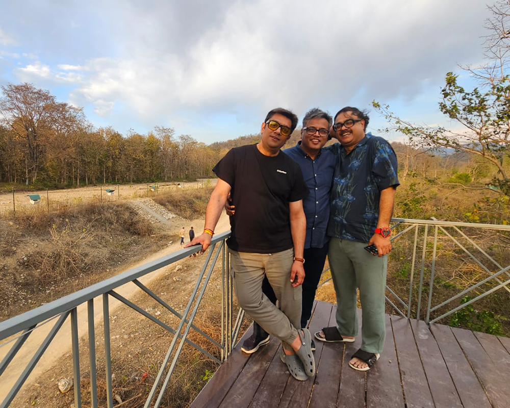 Guests Enjoying a Nature Experience in Jim Corbett