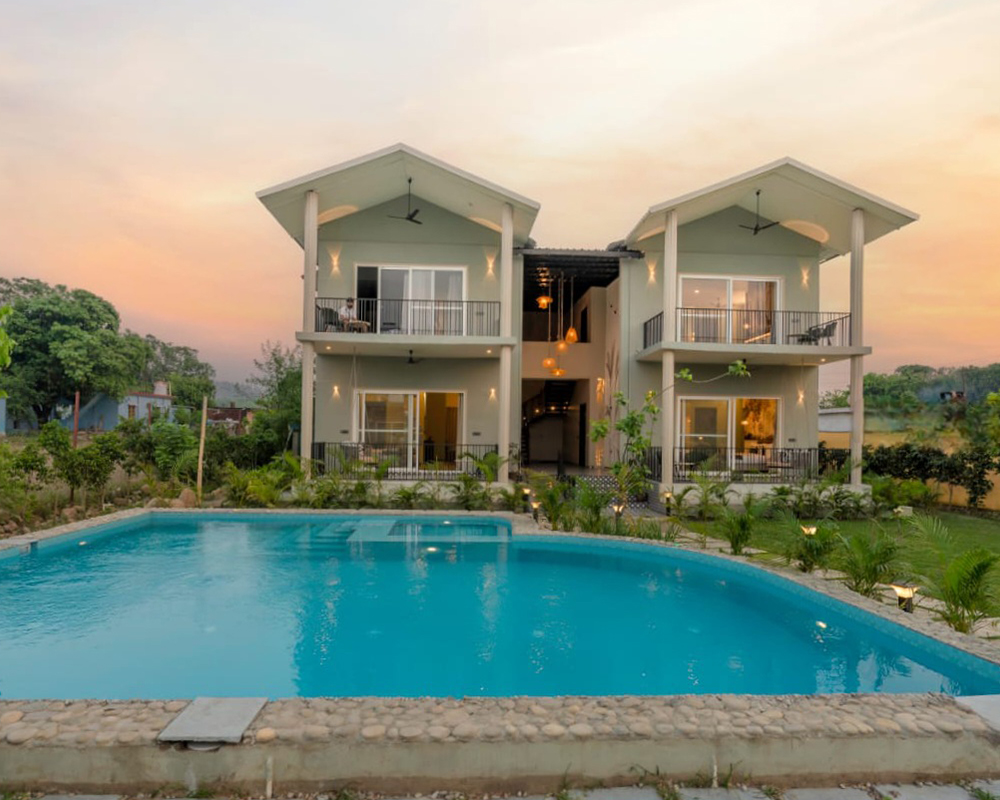 Luxury Villas and Swimming Pool in Jim Corbett