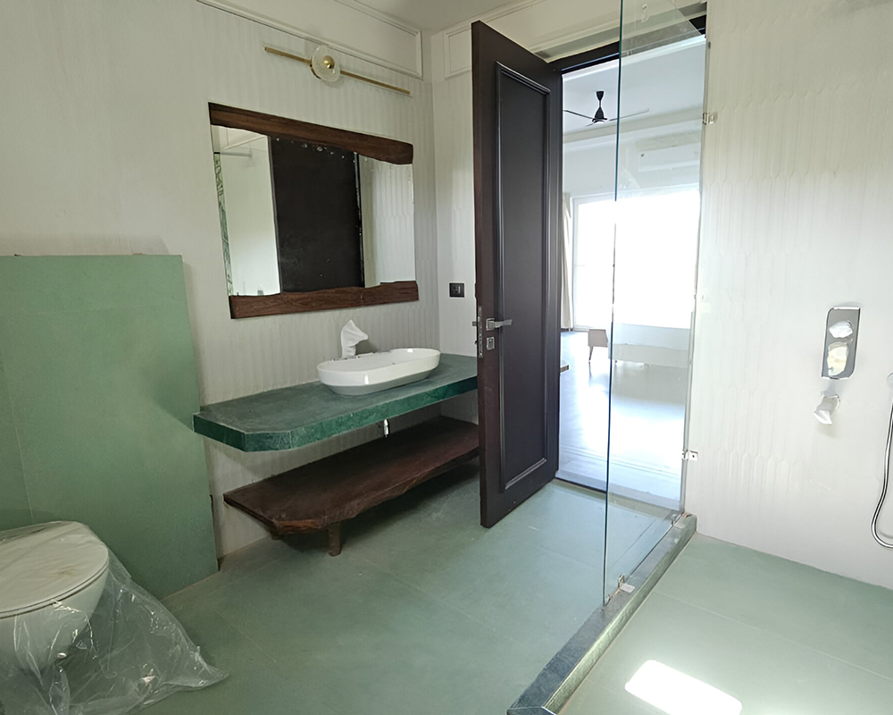 Modern Bathroom in Luxury Villa at Jim Corbett
