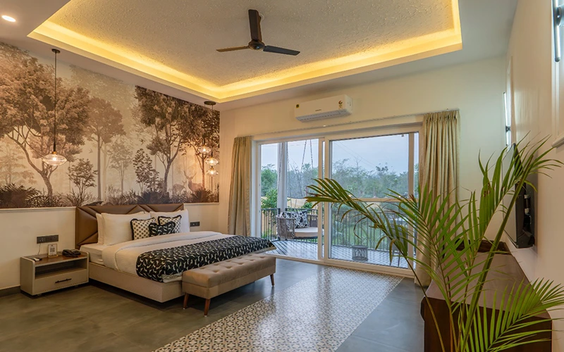 Resort swimming pool – Srina Vilas Corbett