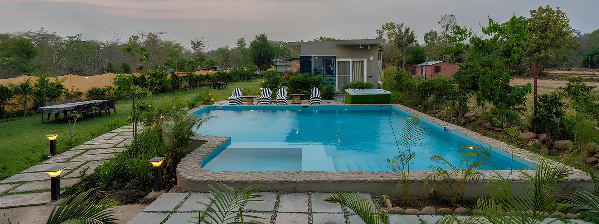 Best Couples-friendly luxury resort Srina Vilas in Jim Corbett